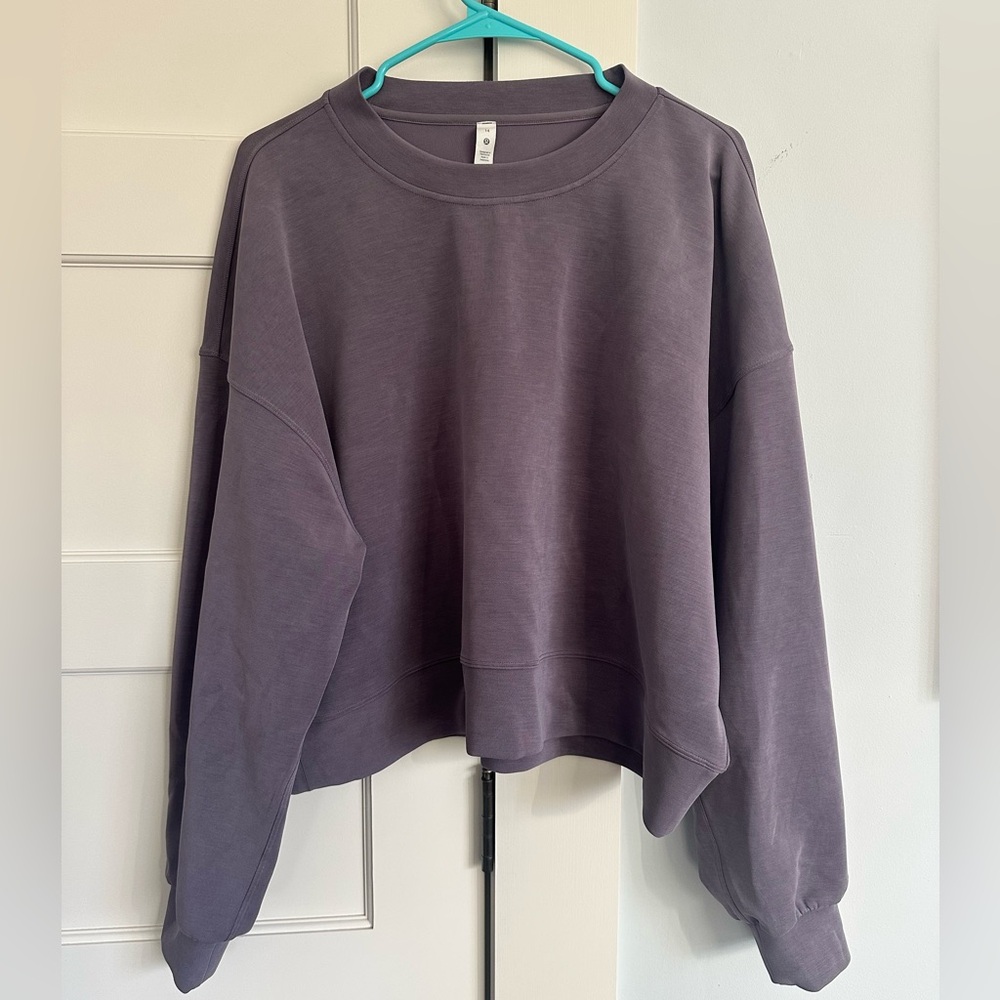 Softstreme Perfectly Oversized Cropped Crew